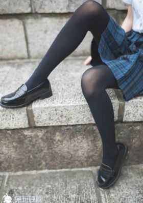 漂亮的嫂子韩国_BD英语电视剧在线观看